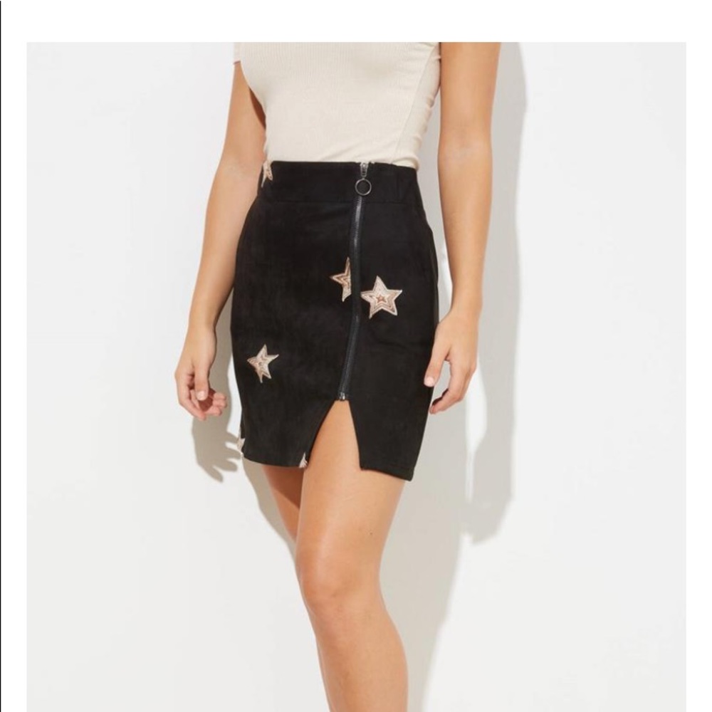 Suede Star Embroidered Mini Skirt